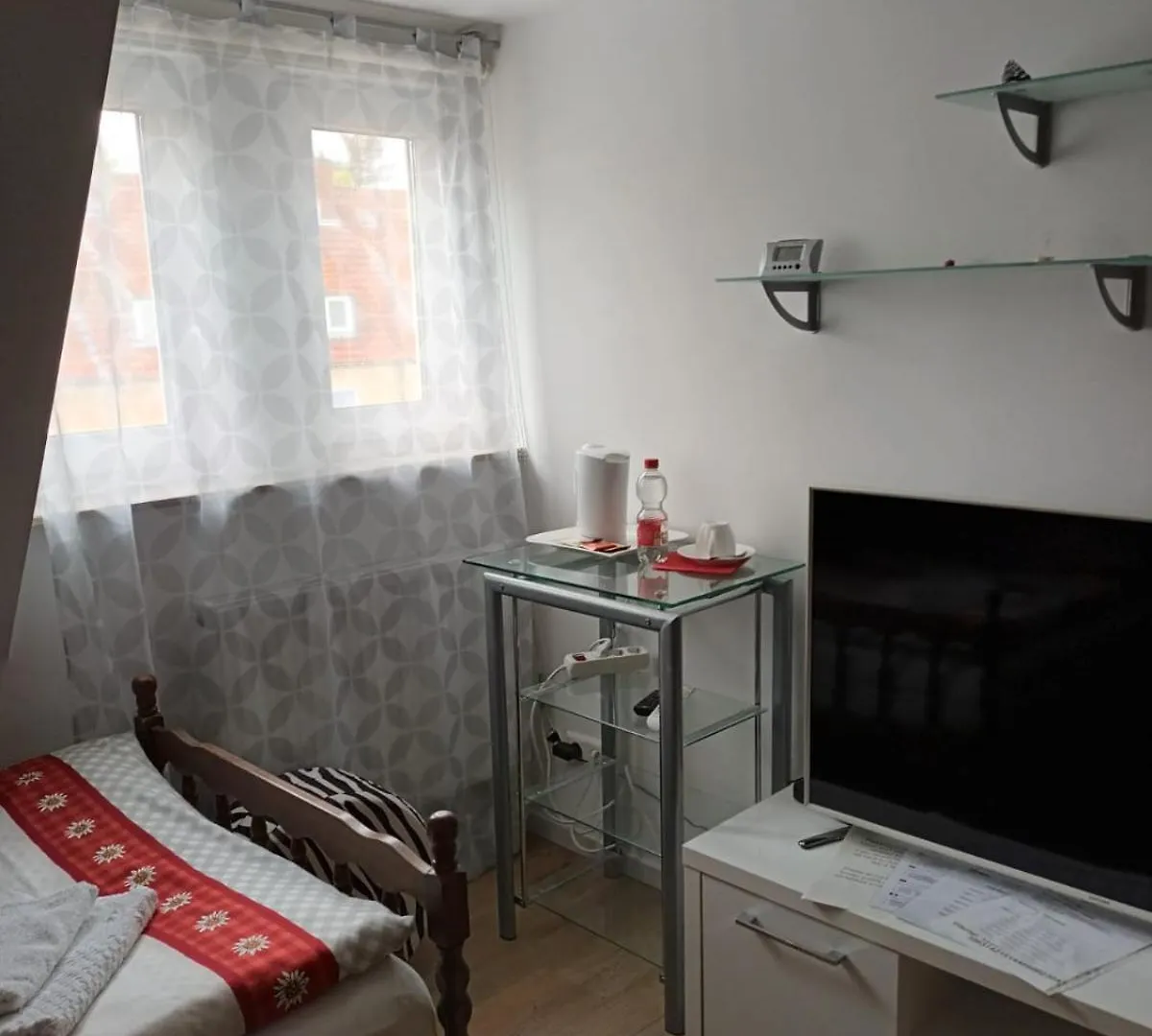 Apartman City And Fair Rooms In Hannover - Messe - Zimmer Németország
